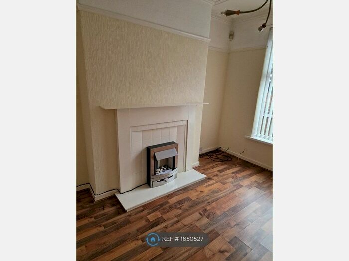 2 Bedroom Terraced House To Rent In Rossington Street, Manchester, M40
