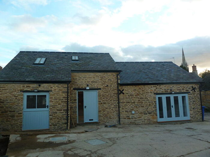 2 Bedroom Barn Conversion To Rent In Bulls Lane, Kings Sutton, Banbury, OX17