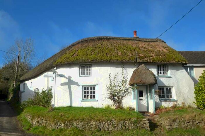 4 Bedroom Detached House For Sale In Harracott, Barnstaple, EX31