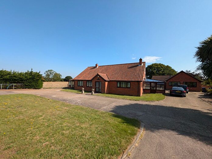 3 Bedroom Detached Bungalow To Rent In Leiston Road, Middleton, Saxmundham, Suffolk, IP17