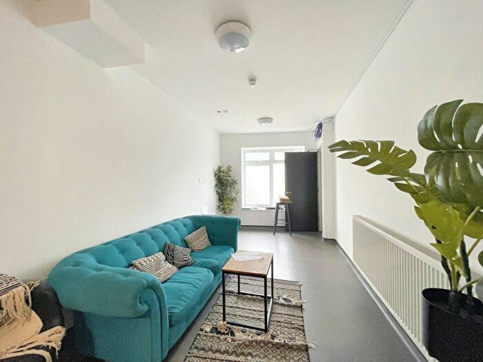 Studio To Rent In Church Road, Bristol, BS5