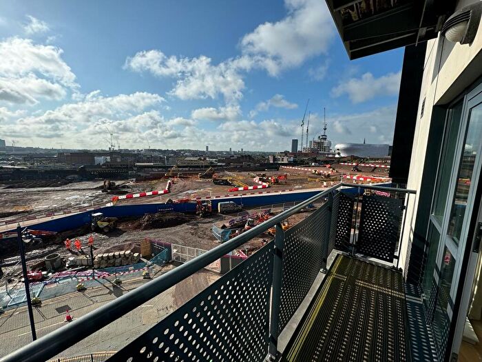 1 Bedroom Apartment To Rent In Masshouse Corner Bed, Well Furnished With Balcony, B5