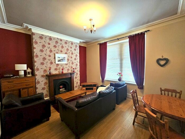 1 Bedroom Flat To Rent In Wallfield Crescent, Rosemount, Aberdeen, AB25