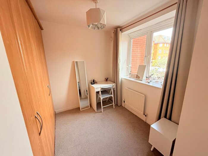 2 Bedroom Apartment To Rent In Quebec Quay, Liverpool, L3