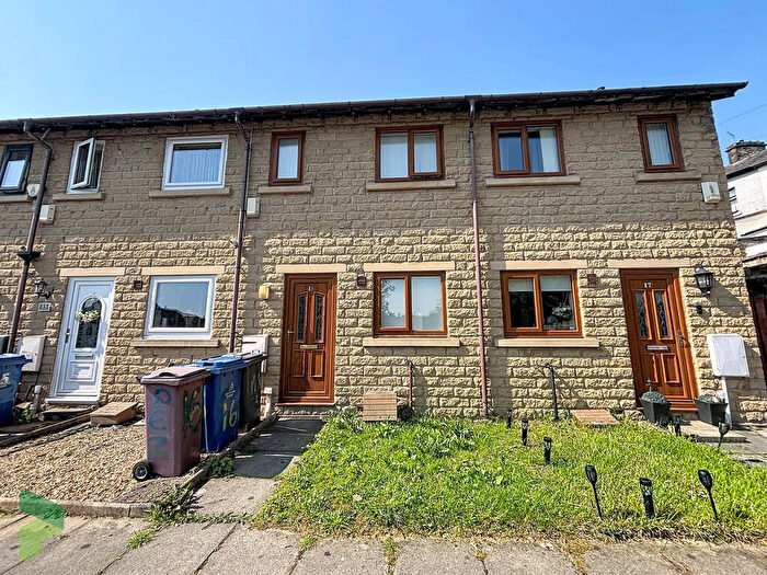 2 Bedroom Town House To Rent In Grafton Court, Darwen, BB3