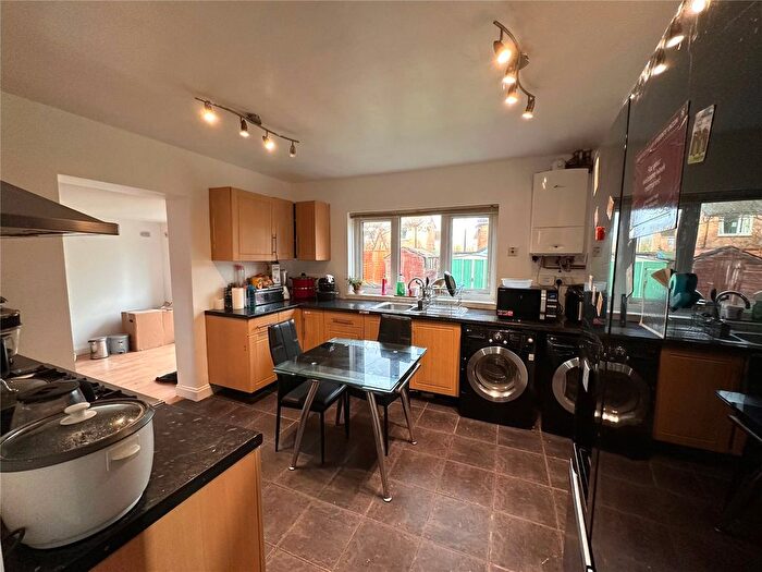 3 Bedroom End Of Terrace House For Sale In Tatton Close, Hazel Grove, Stockport, Greater Manchester, SK7