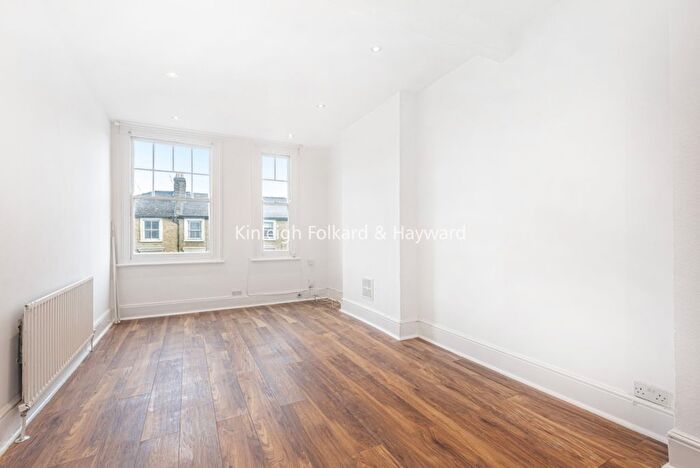 3 Bedroom Property To Rent In London Road, London, SE23