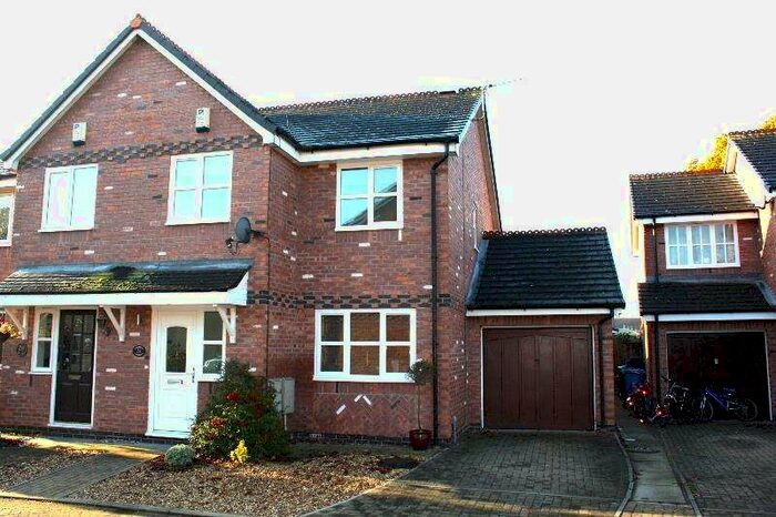 3 Bedroom Semi-Detached House To Rent In Bucklow Gardens, Lymm, WA13
