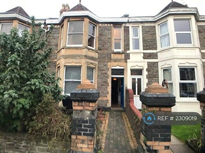 6 Bedroom Terraced House To Rent In Nevil Road, Bristol, BS7
