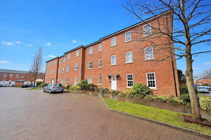 2 Bedroom Apartment For Sale In Carisbrooke Court, Knowle, PO17