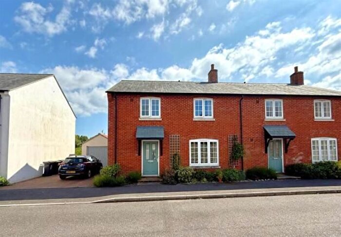 3 Bedroom Property To Rent In Malthouse Meadow, Portesham, DT3