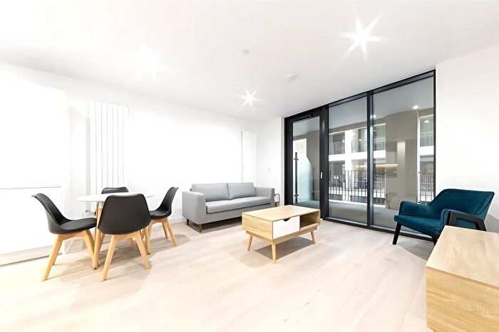 1 Bedroom Apartment To Rent In Pinnacle House, Schooner Road, Royal Wharf, London, E16