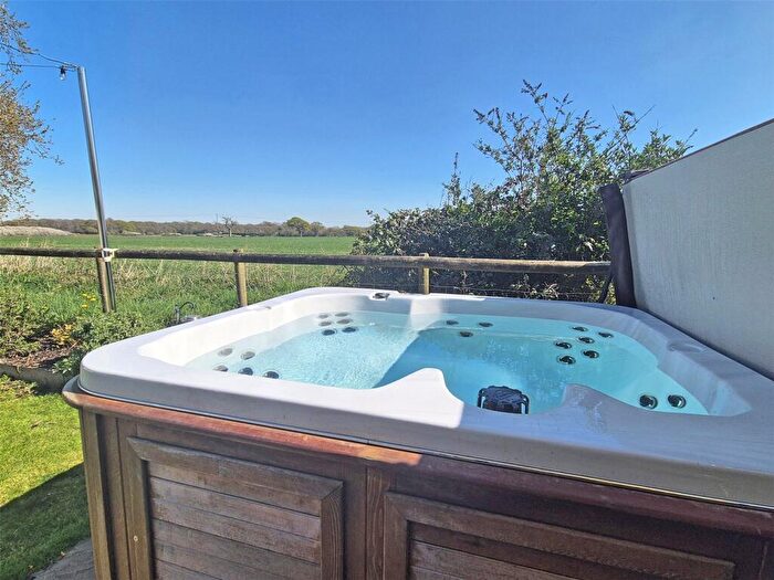 2 Bedroom Bungalow For Sale In Mallard Close, Hordle, Lymington, Hampshire, SO41