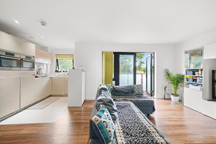 2 Bedroom Apartment To Rent In Williams Way, Wembley, Greater London, HA0