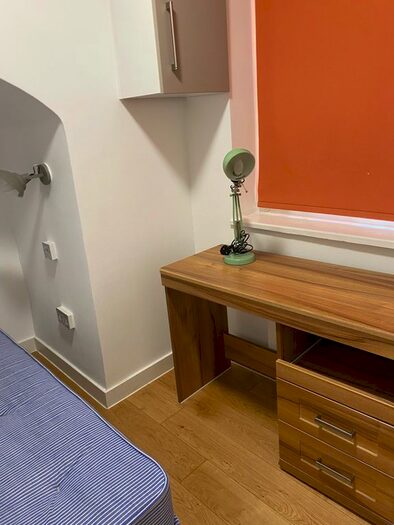 Studio To Rent In Leinster Square, London, W2