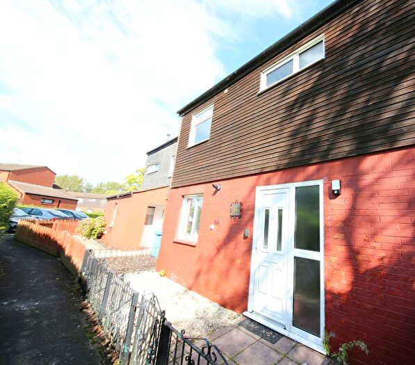 4 Bedroom Terraced House For Sale In Hoylake Close, Murdishaw, WA7