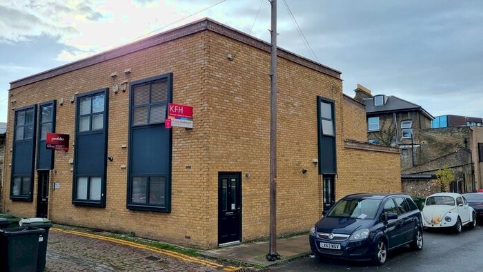 1 Bedroom Flat To Rent In Cranfield Road, London, SE4