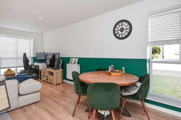 1 Bedroom Apartment For Sale In Saxon Court, Smith Street, Shoebury Village, Essex, SS3