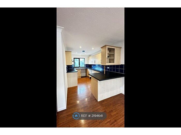 2 Bedroom Flat To Rent In Peckham Street, Bury St. Edmunds, IP33