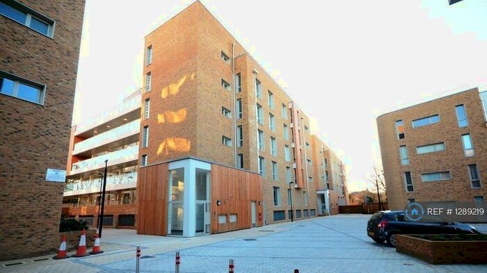 1 Bedroom Flat To Rent In Medway House, Maidenhead, SL6