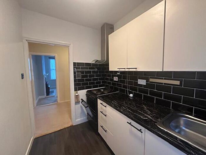 1 Bedroom Flat To Rent In Wood Street, Kidderminster, DY11