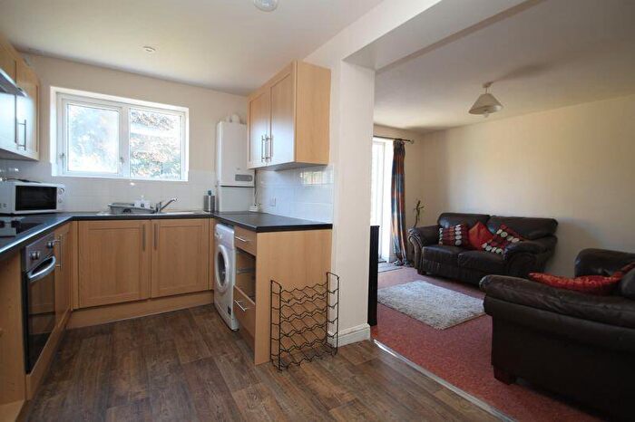 5 Bedroom Detached House To Rent In Withermoor Road, Bournemouth, BH9