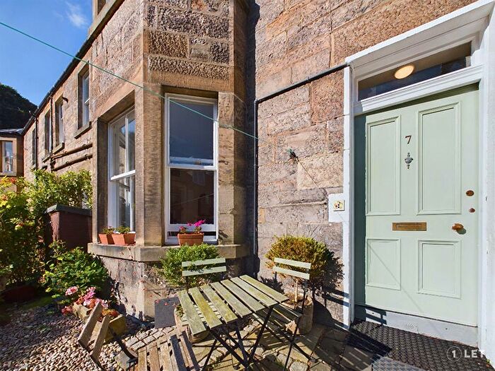 1 Bedroom Mews To Rent In Dunrobin Place, Stockbridge, Edinburgh, EH3