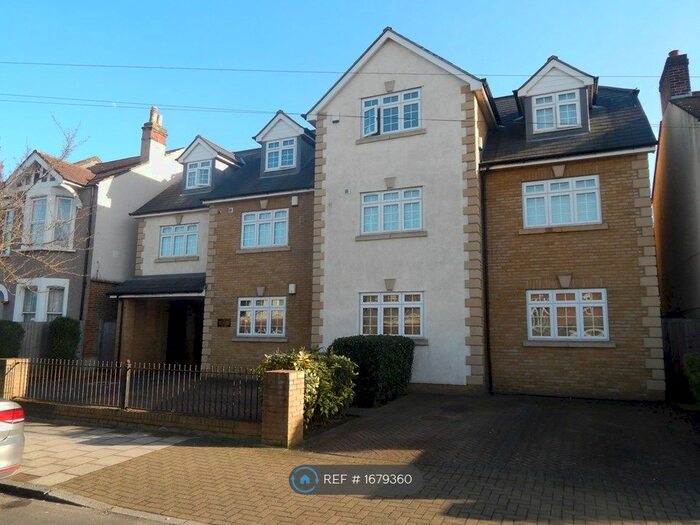 2 Bedroom Flat To Rent In Westbourne Apartments, Beckenham, BR3