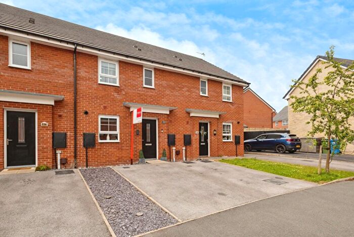 3 Bedroom Mews For Sale In Sgt Mark Stansfield Way, Hyde, Greater Manchester, SK14