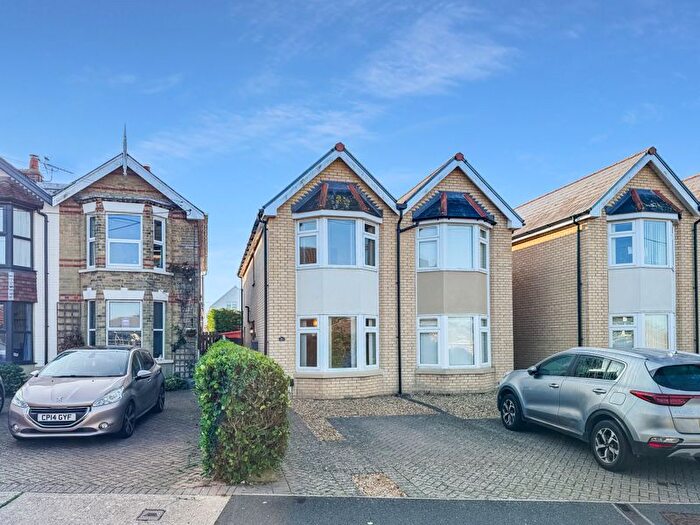 2 Bedroom Semi-Detached House To Rent In Church Road, Gurnard, PO31