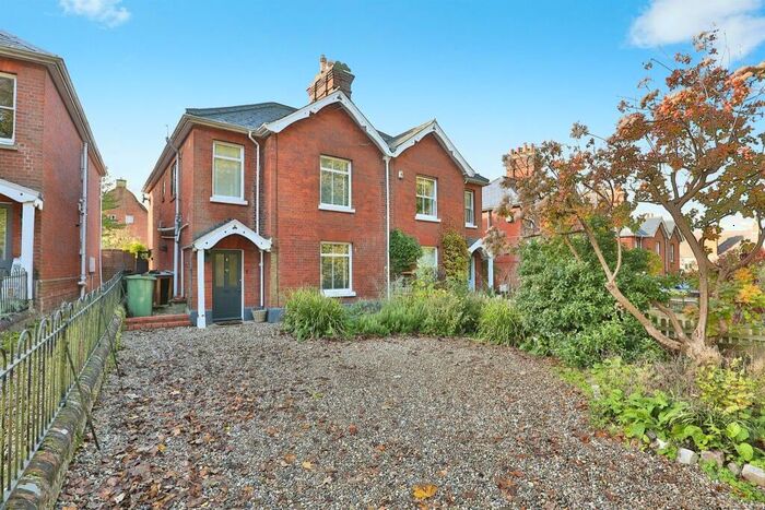 3 Bedroom Semi-Detached House For Sale In Crown Point Villas, Trowse, Norwich, NR14