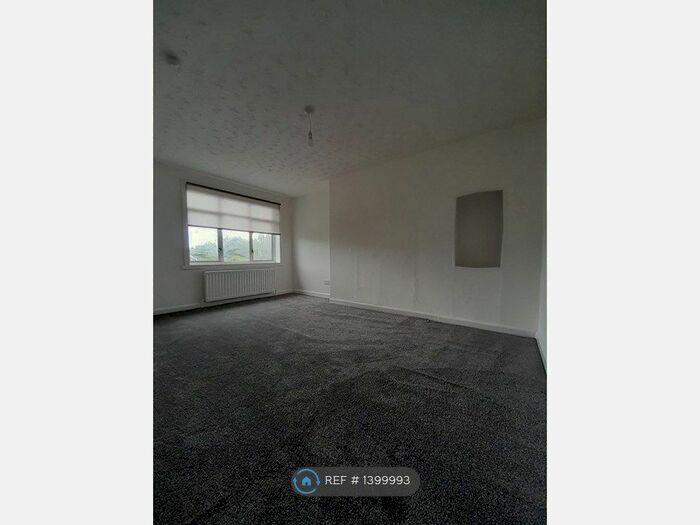 3 Bedroom Flat To Rent In Arran Avenue, Port Glasgow, PA14