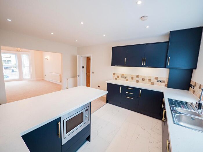 2 Bedroom Apartment To Rent In Alexandra Road, Southport, Merseyside, PR9