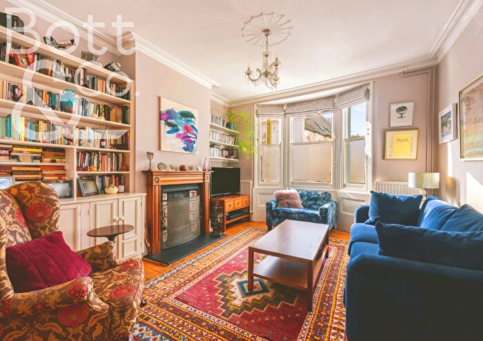 3 Bedroom Terraced House For Sale In Sudeley Place, Brighton, BN2