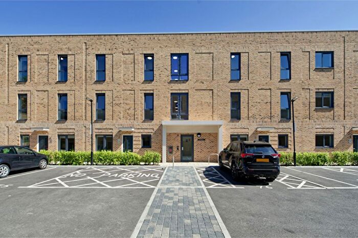 1 Bedroom Flat To Rent In Iris House, Plum Mews, Tooting, SW17