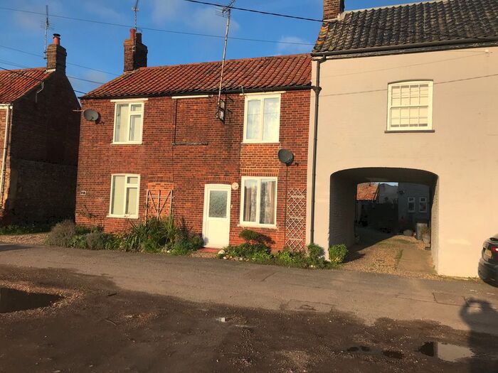 2 Bedroom Terraced House To Rent In The Green, Fakenham, NR21