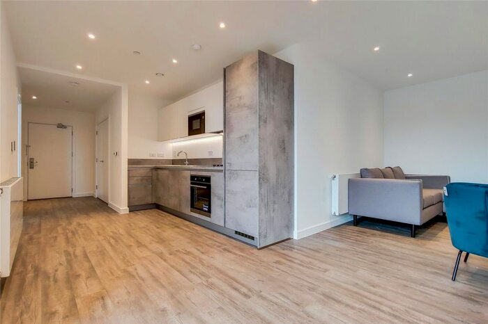 1 Bedroom Flat To Rent In Fresh Wharf Road, Barking, Essex, IG11
