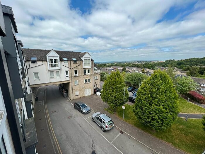 1 Bedroom Flat To Rent In Otley Road, Bradford, BD3