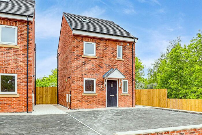 3 Bedroom Detached House For Sale In Broadleaf Drive, Bakersfield, Nottinghamshire, NG3