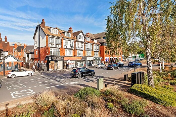 2 Bedroom Flat For Sale In Purley Road, Purley, CR8