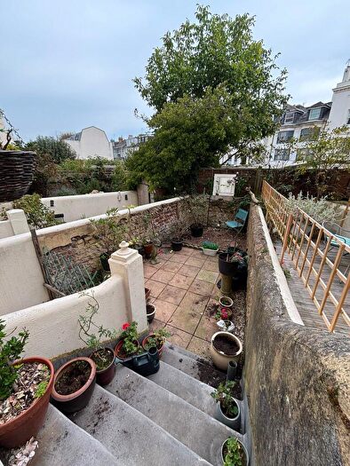1 Bedroom Flat To Rent In St Aubyns, Hove, BN3
