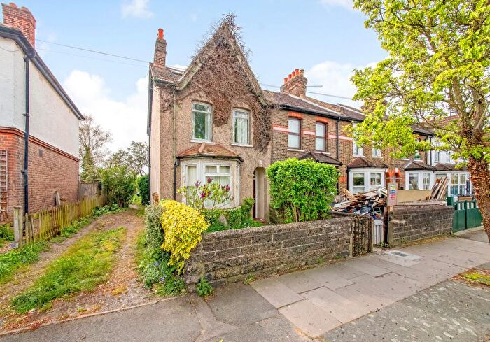 3 Bedroom End Terrace House For Sale In Nightingale Lane, Bromley, Kent, BR1