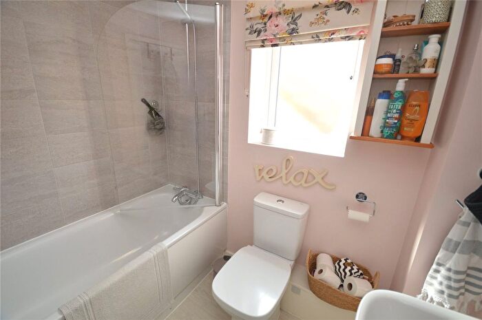 2 Bedroom End Terrace House For Sale In Puriton Hill, Bridgwater, Somerset, TA7