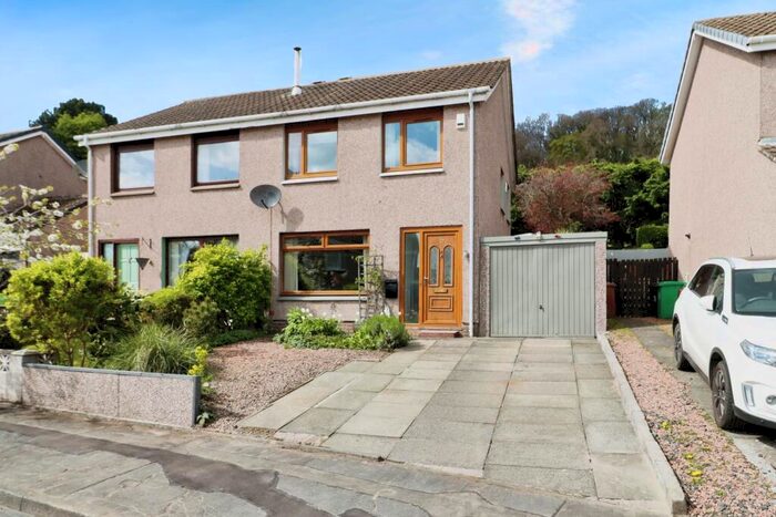 3 Bedroom Semi-Detached House For Sale In Ramsay Crescent, Burntisland, KY3