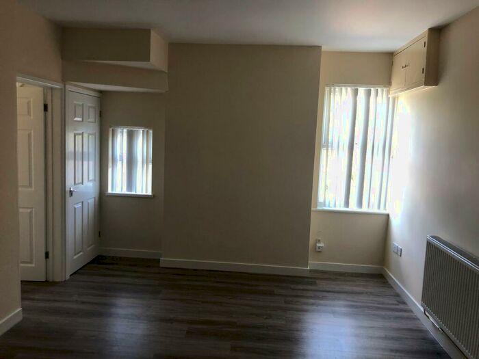 3 Bedroom House To Rent In Heol Morlais, Kidwelly, Carmarthenshire, SA17