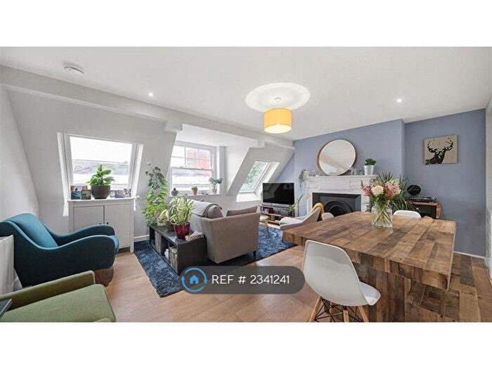 2 Bedroom Flat To Rent In Upper Richmond Road, London, SW15