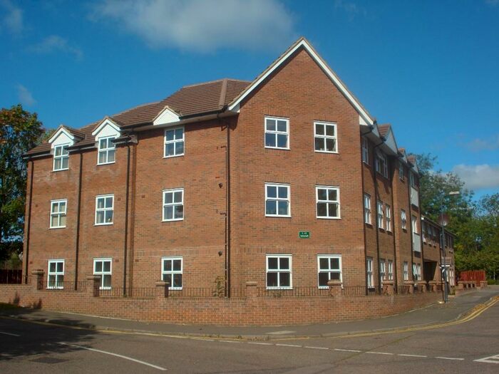 2 Bedroom Flat To Rent In Ashcroft, Primett Road, Stevenage, SG1
