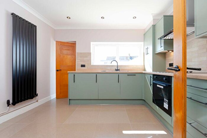 3 Bedroom Terraced House For Sale In Treharne Terrace, Treharris, CF46