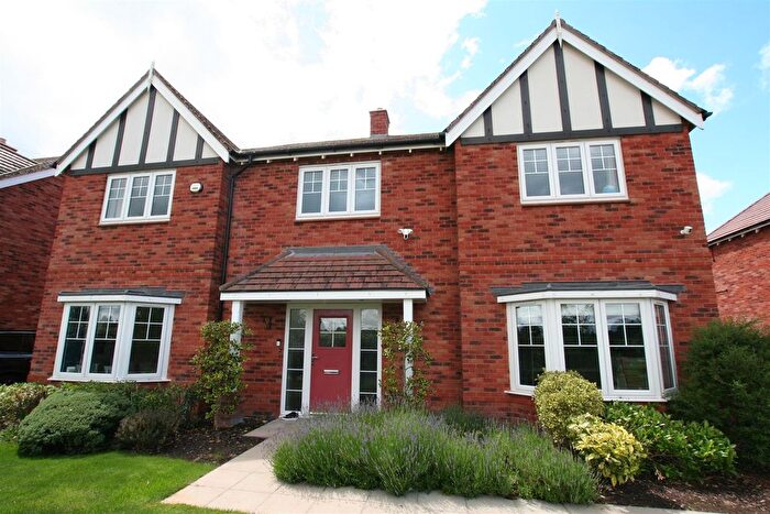 5 Bedroom Detached House To Rent In Coalbrookdale Road, Bevere, Worcester, WR3