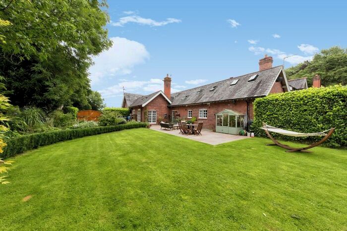4 Bedroom Detached House For Sale In Maer Lane, Standon, Stafford, Staffordshire, ST21